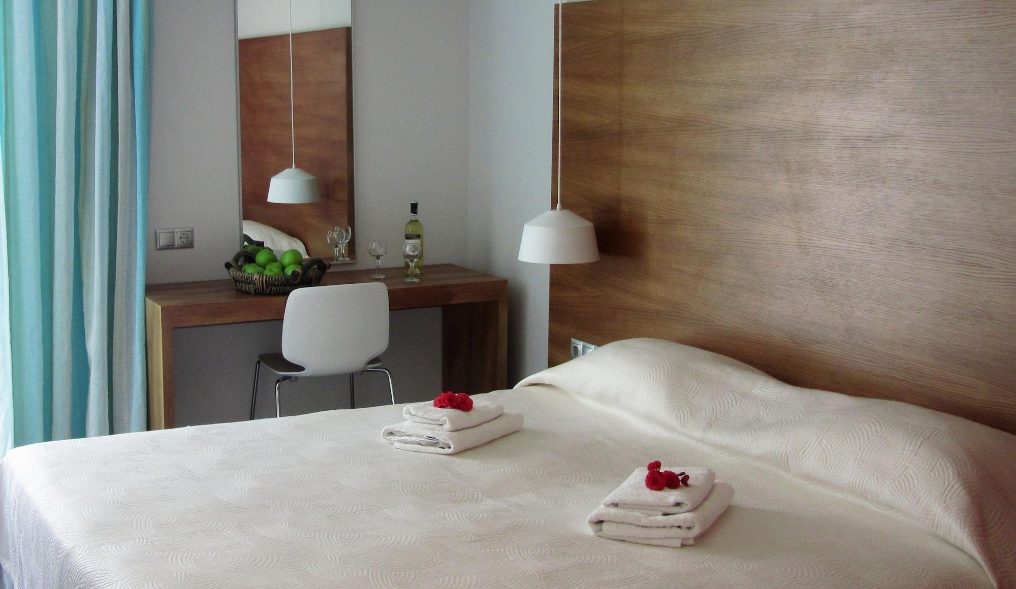 Petra Hotel อาเยียกาลินี ภายนอก รูปภาพ