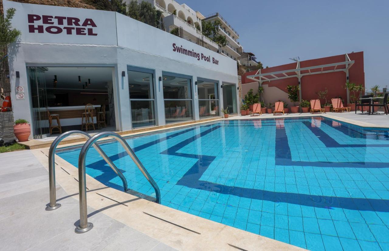 Petra Hotel อาเยียกาลินี ภายนอก รูปภาพ