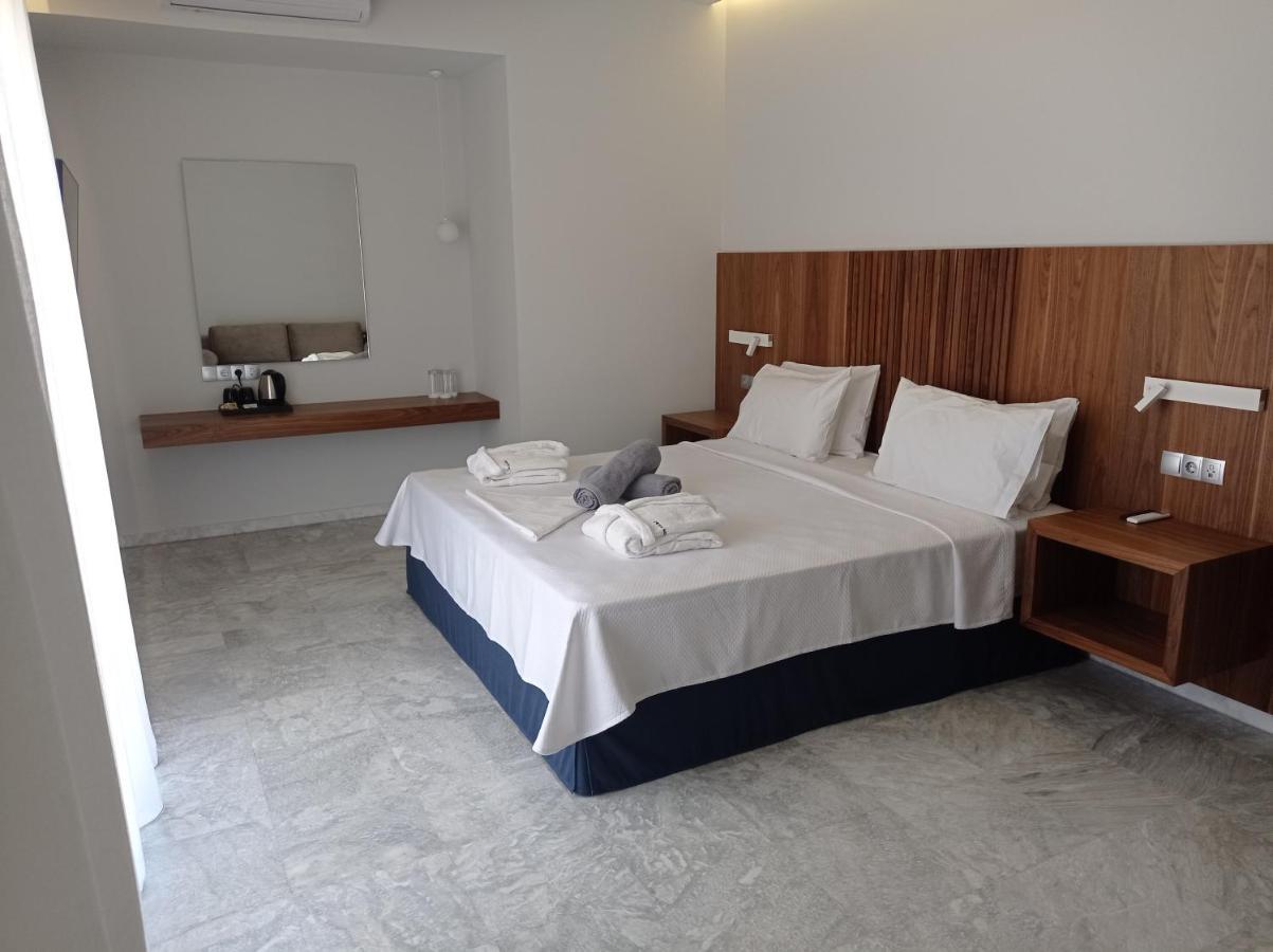 Petra Hotel อาเยียกาลินี ภายนอก รูปภาพ